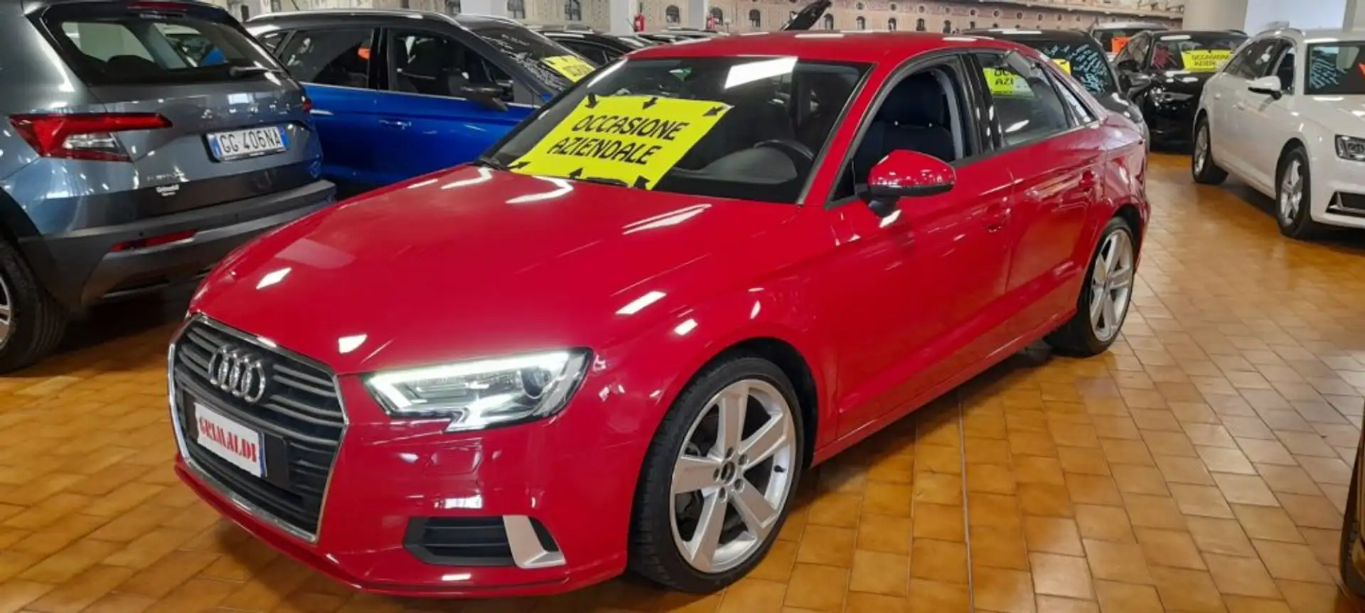 Audi A3 Sedan 2.0 TDI Sport 18" Gris - 1