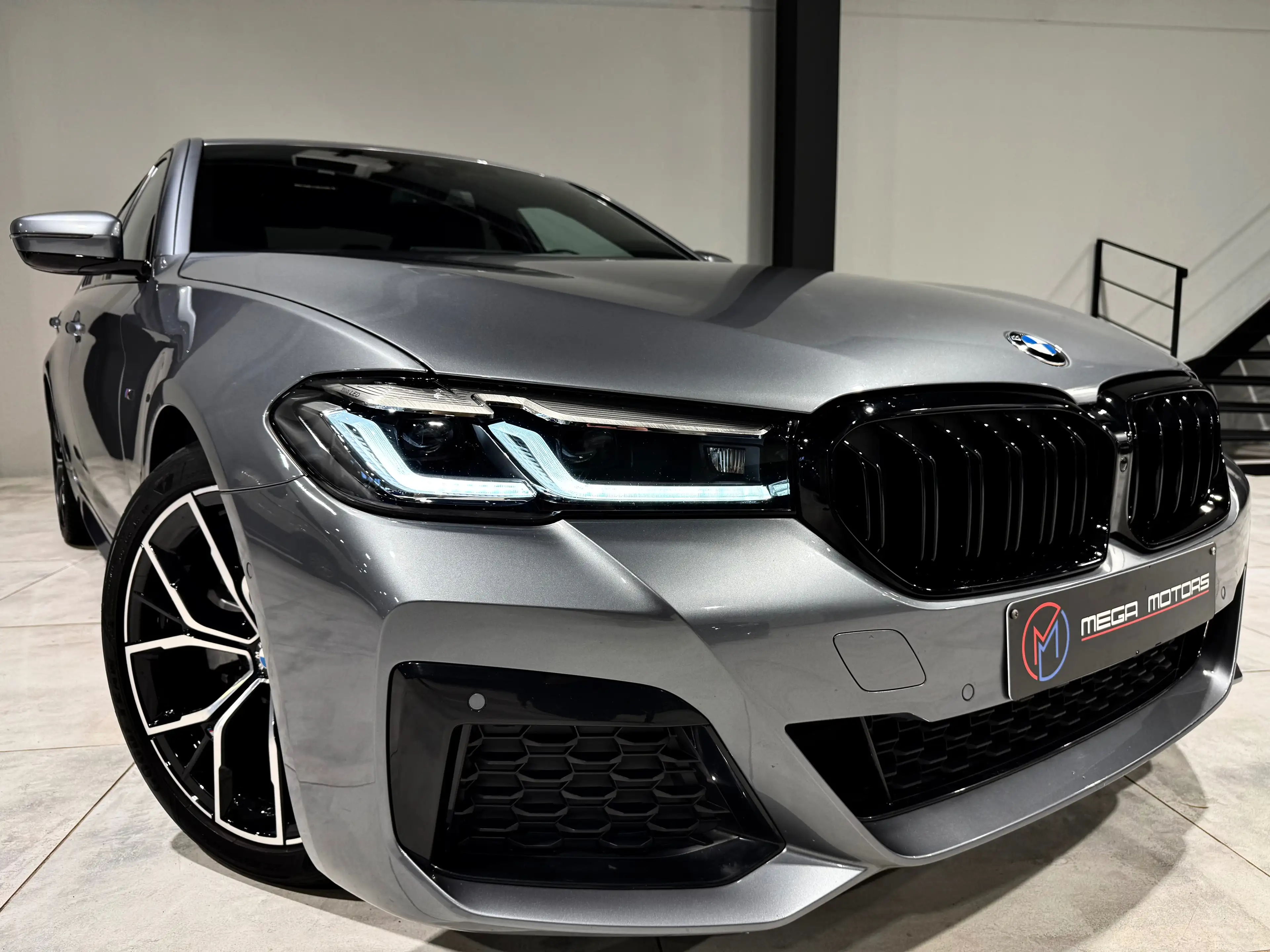 BMW 518 dAS 150CV PACK M" NAVi PRO CARPLAY COCKPiT LED++