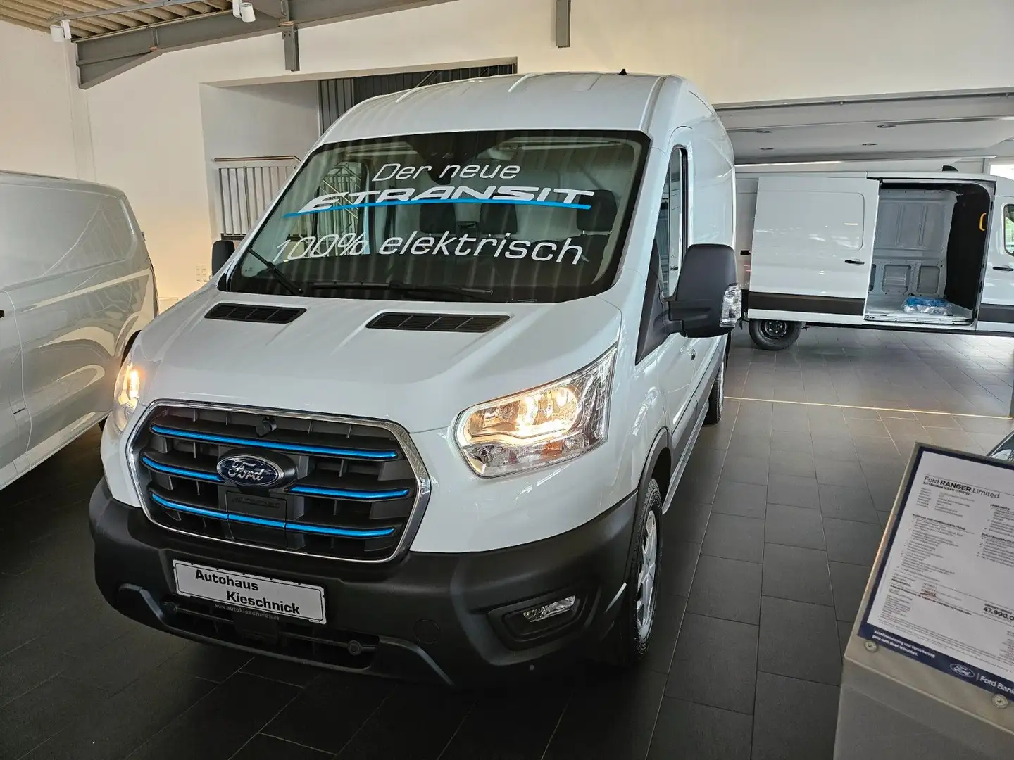 Ford Transit E- Transit Freisprech, Winterpaket, Navi Білий - 1