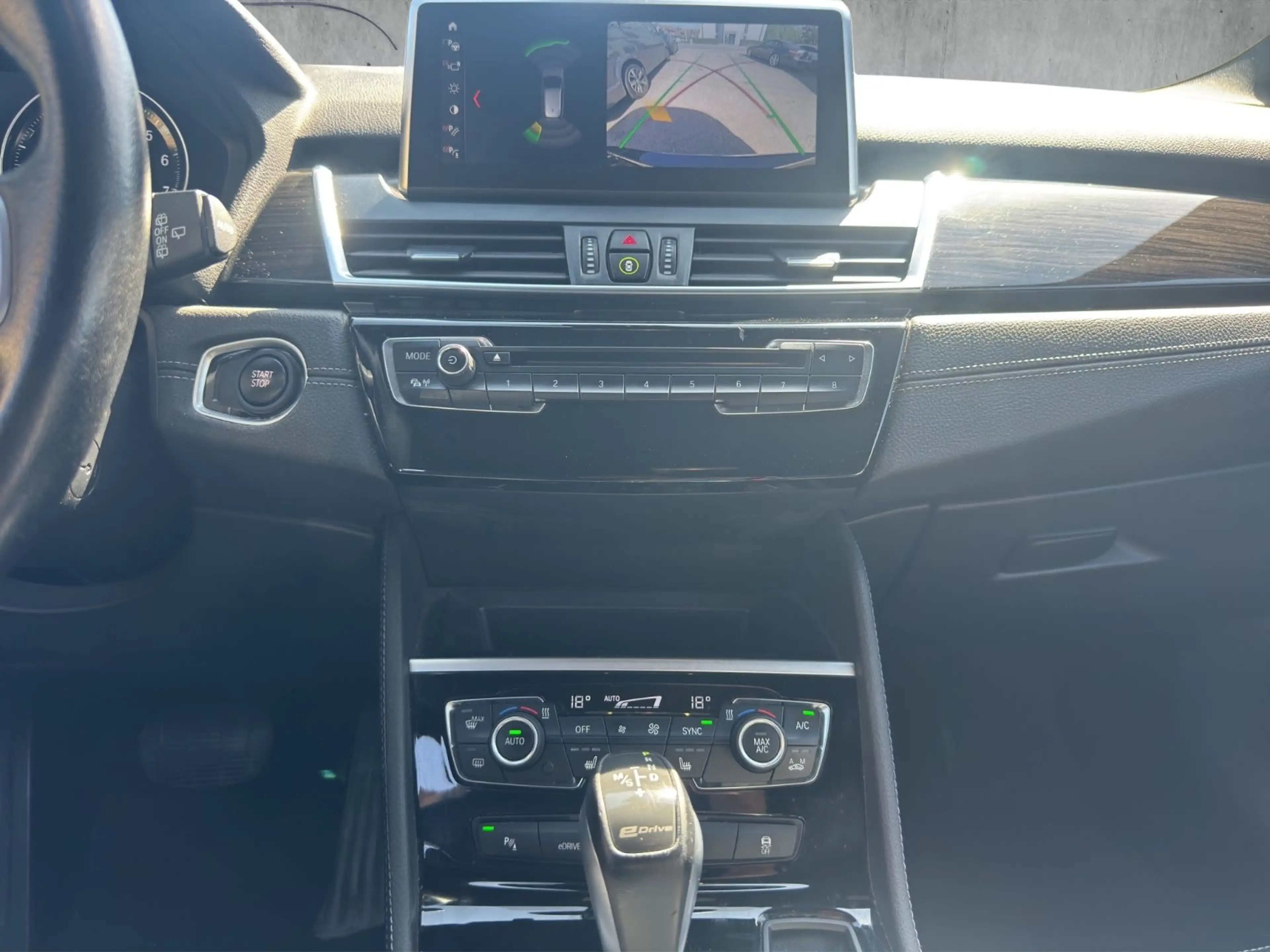 BMW 225 2 Active xe Luxury Line Head-up Leder — photo 14