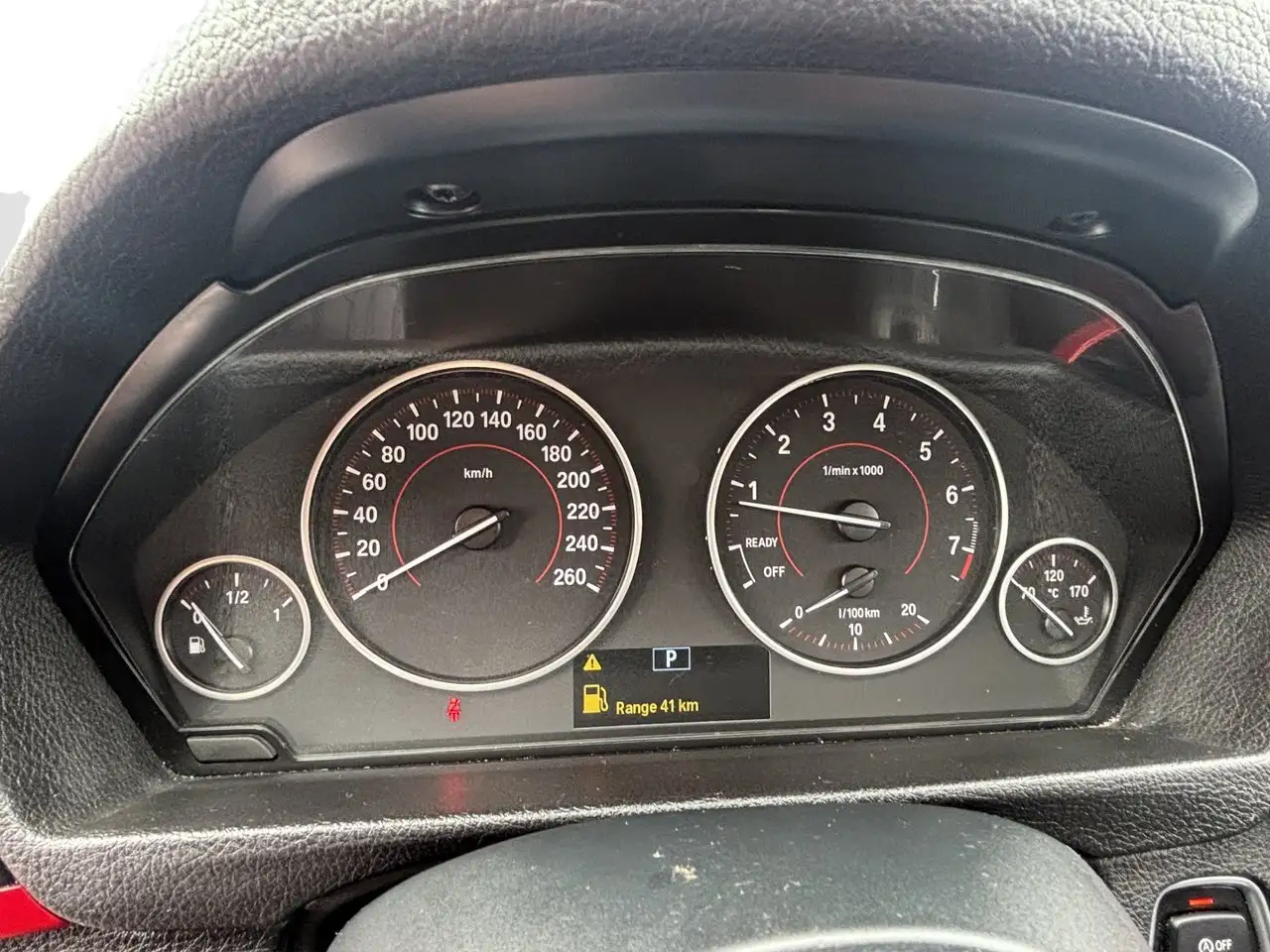 BMW 3 Series снимка BMW 3 Series