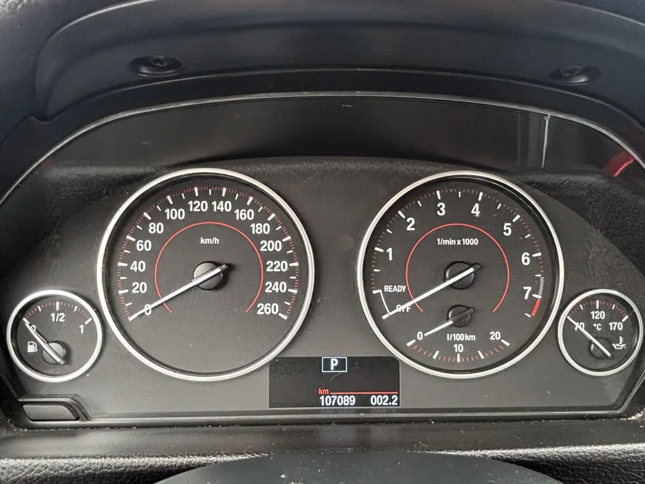 BMW 3 Series снимка BMW 3 Series