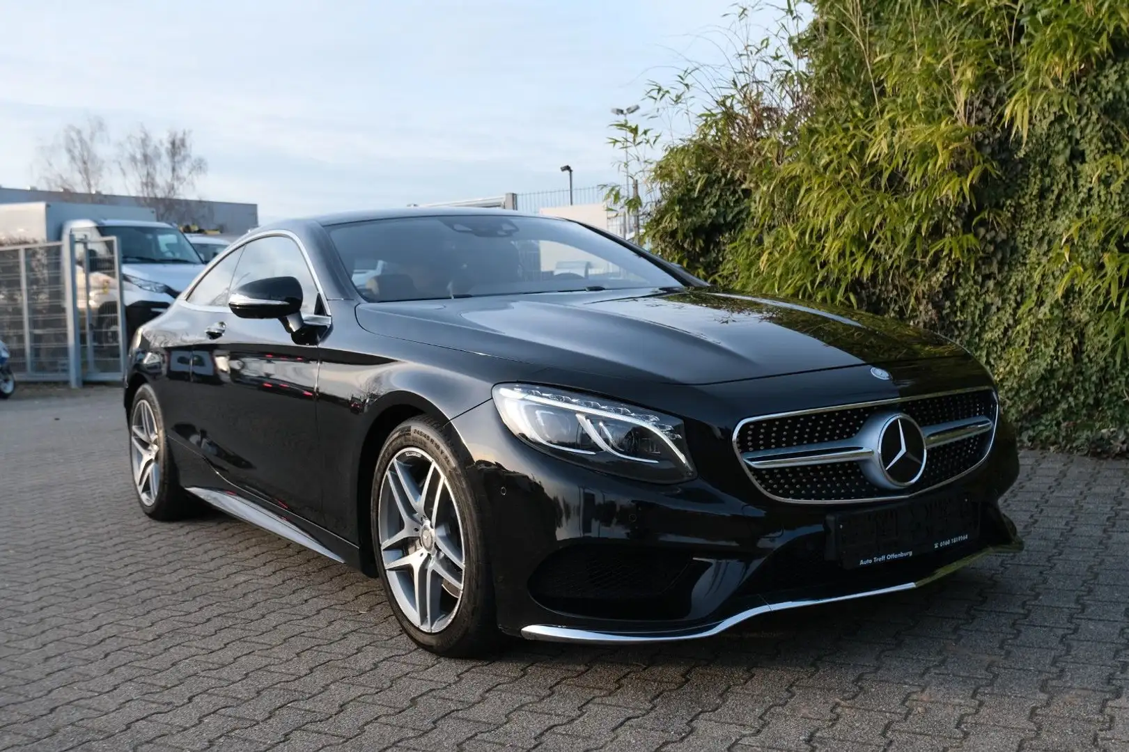 Mercedes-Benz S 500 Coupe S 500 4Matic AMG 360° Kam 4xSHZ Designo Schwarz - 2