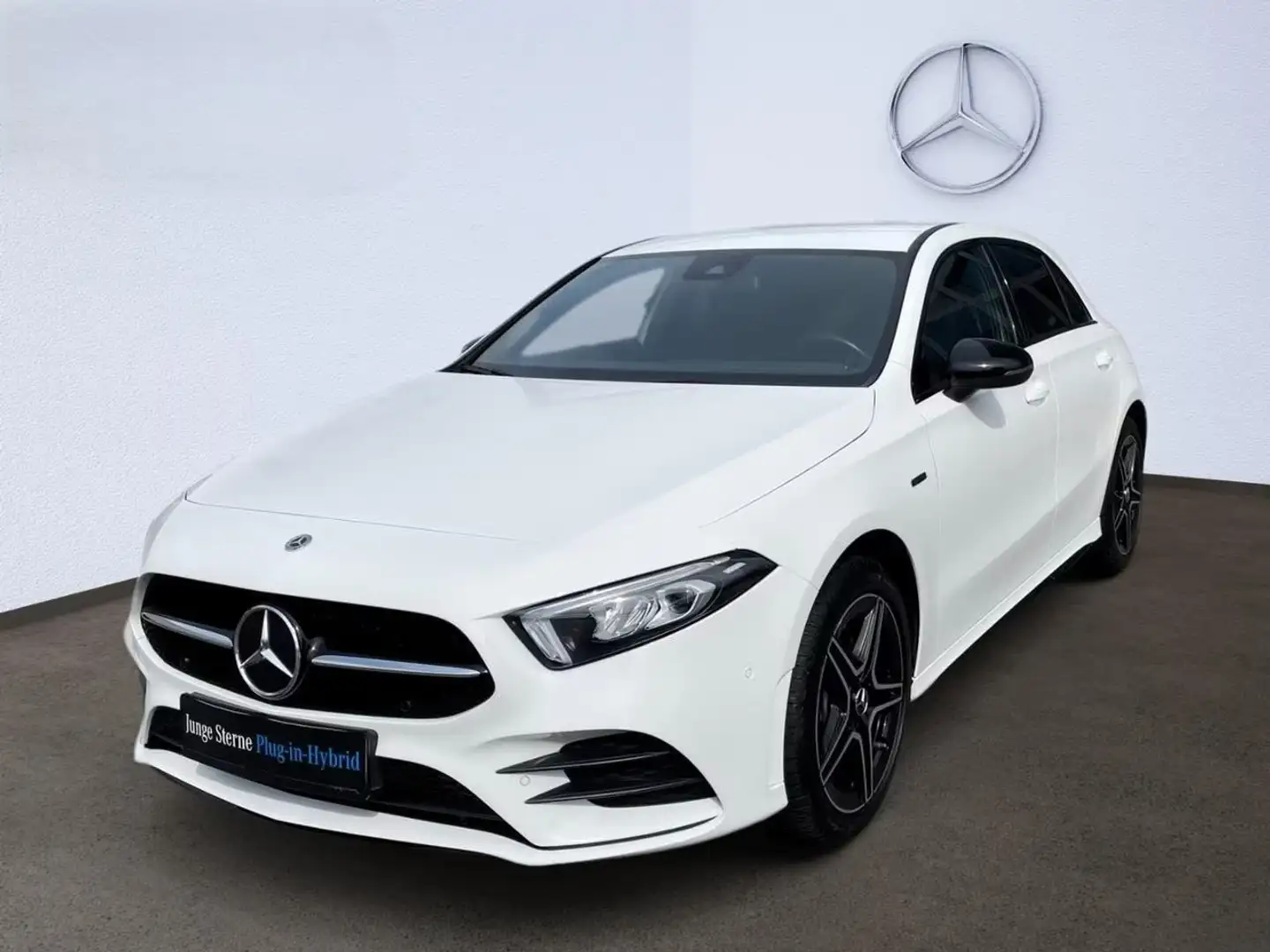 Mercedes-Benz A 250 E-PHEV AMG EDITION LED/PRIVA/CONNECT/ASSIST/PDC Bianco - 1