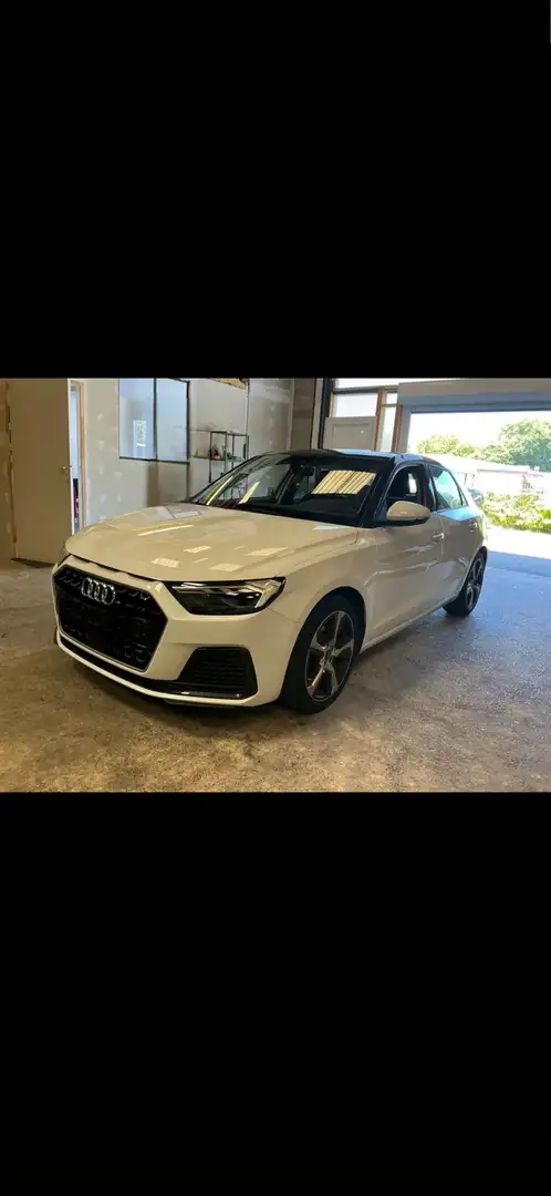 Audi A1 30 TFSI 110CH S-TRONIC Blanc - 2