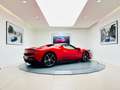 Ferrari 296 GTB V6 2.9 HYBRIDE Rood - thumbnail 3