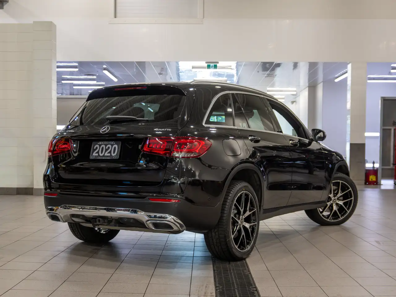 Mercedes-Benz GLC photo Mercedes-Benz GLC