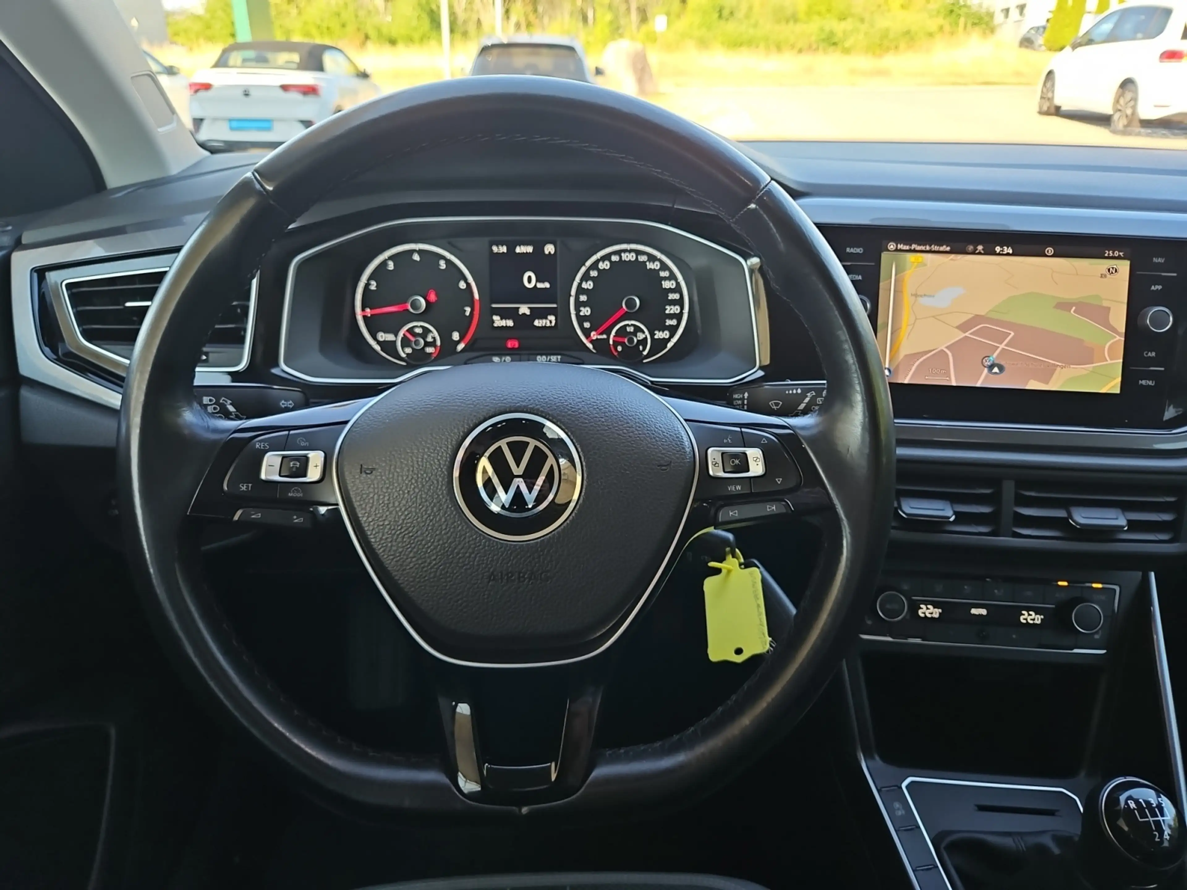 Volkswagen Polo 1,0 TSI Highline LED Navi — photo 12