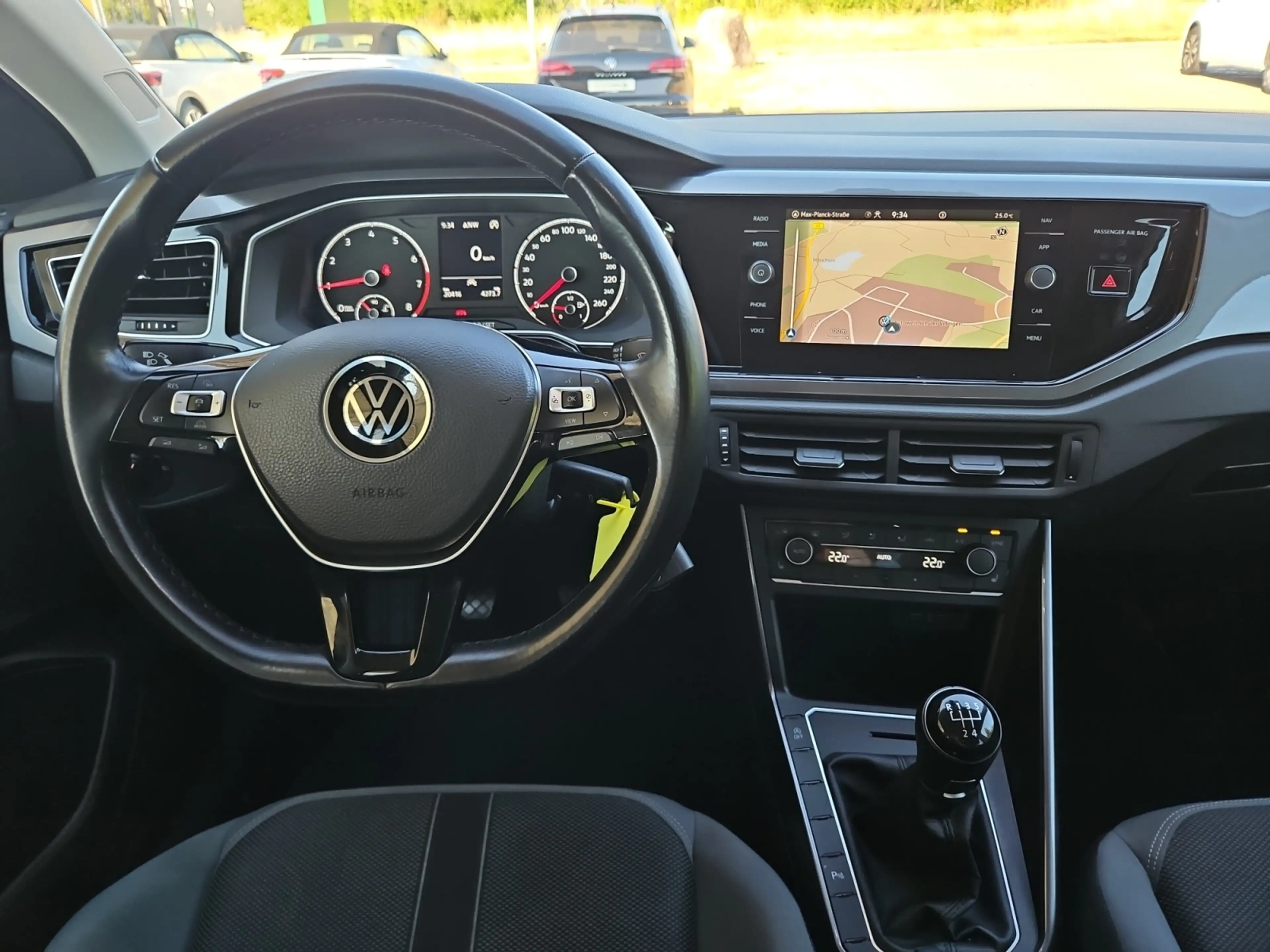 Volkswagen Polo 1,0 TSI Highline LED Navi — photo 10