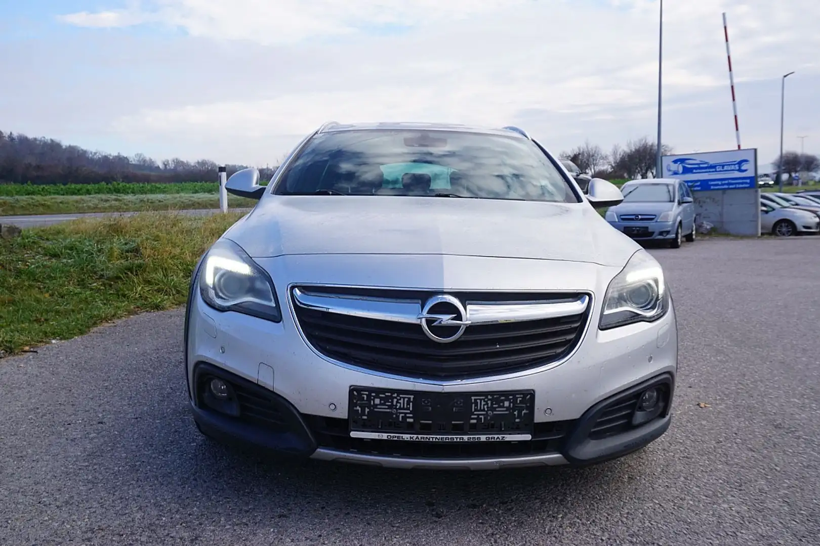 Opel Insignia Country Tourer 2,0 CDTI Ecotec Allrad Aut. Gris - 1