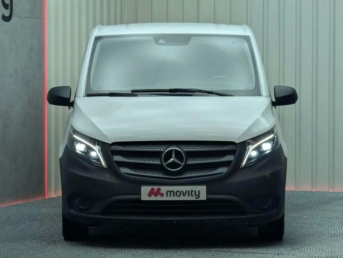 Mercedes-Benz Vito M1 FURGON LARGO 114CDI Weiß - 2