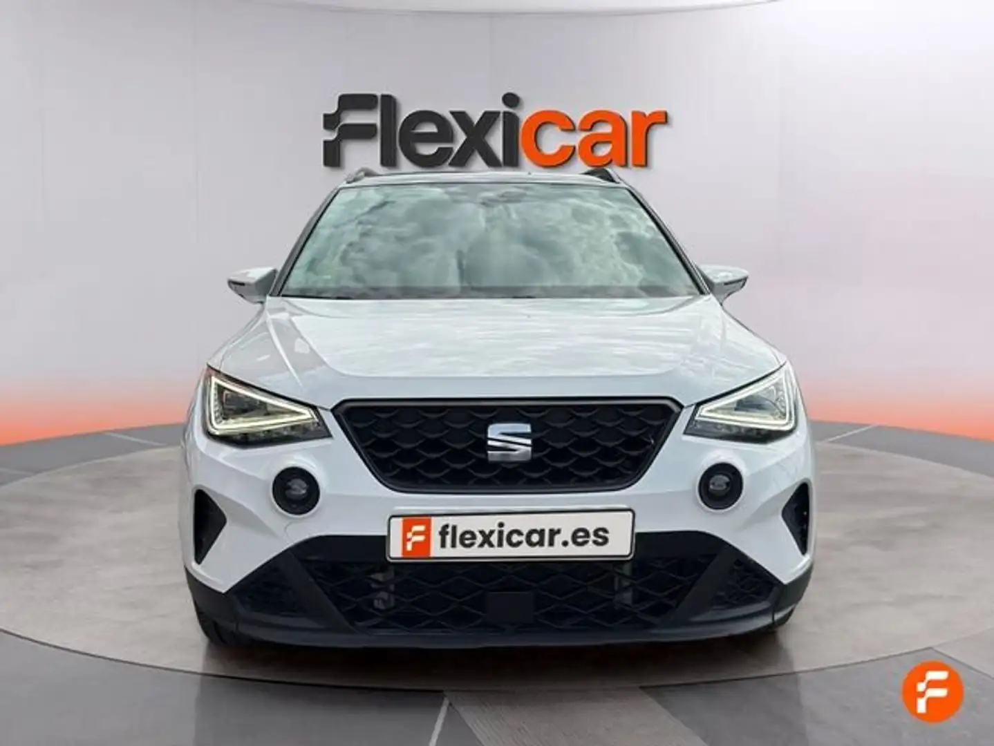 SEAT Arona 1.0 TSI 81kW (110CV) Style Plus Blanco - 2