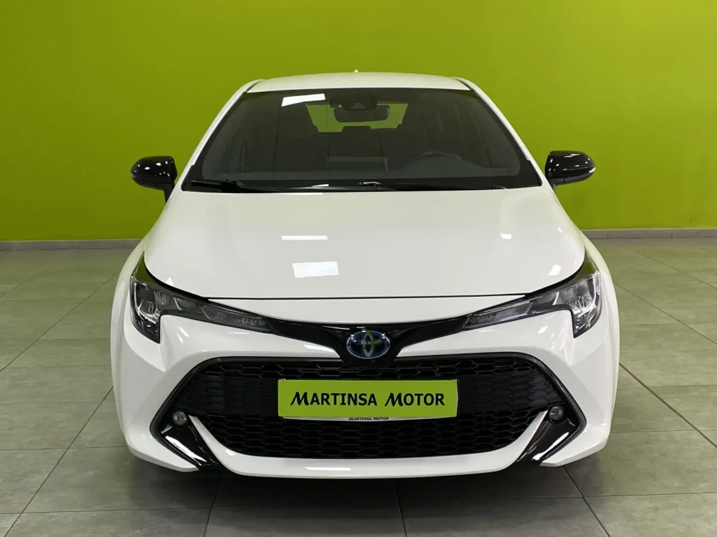 Toyota Corolla 125H Active Tech Blanco - 2