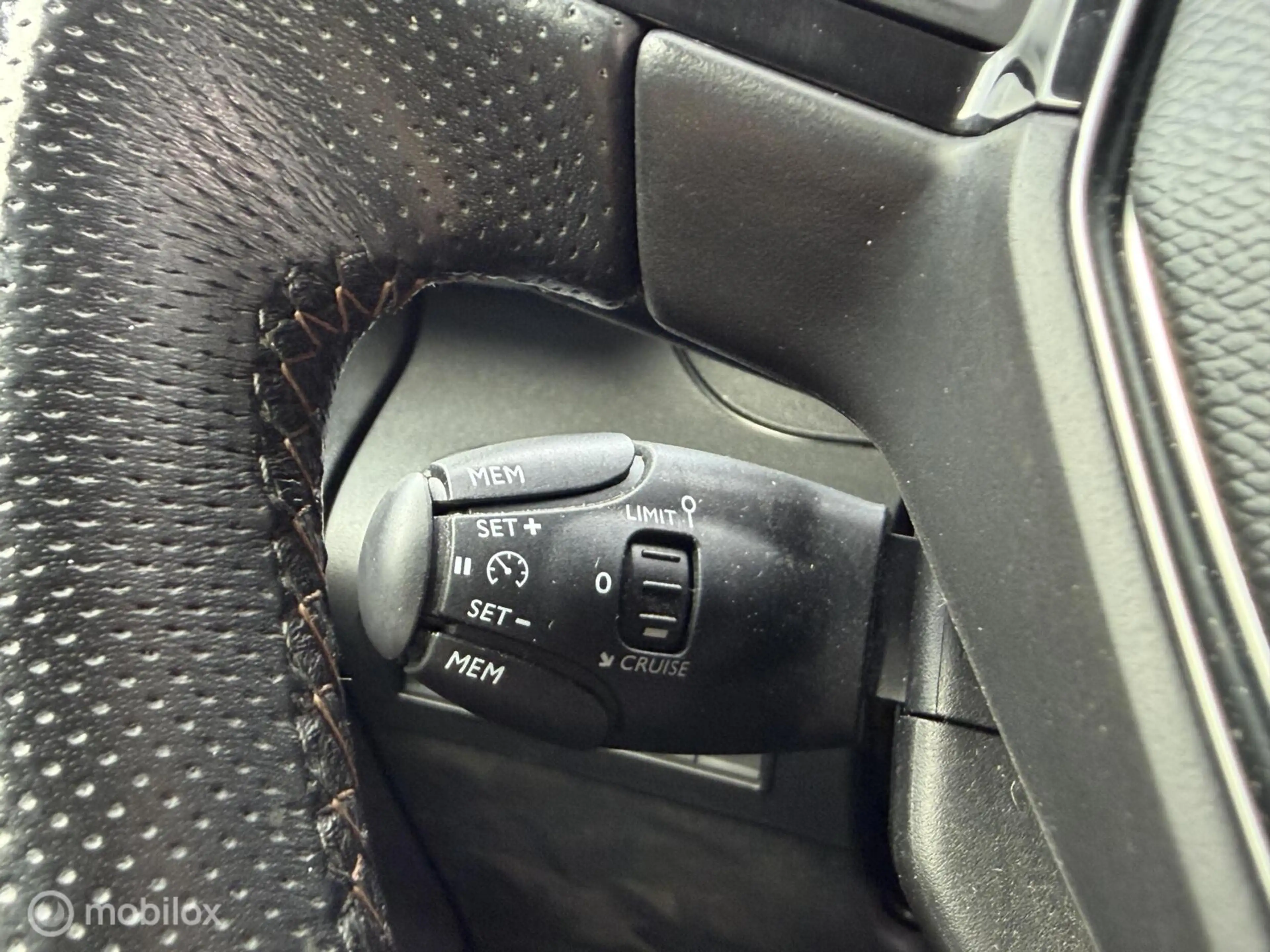 Peugeot Rifter 1.2 Puretech GT-Line — photo 13