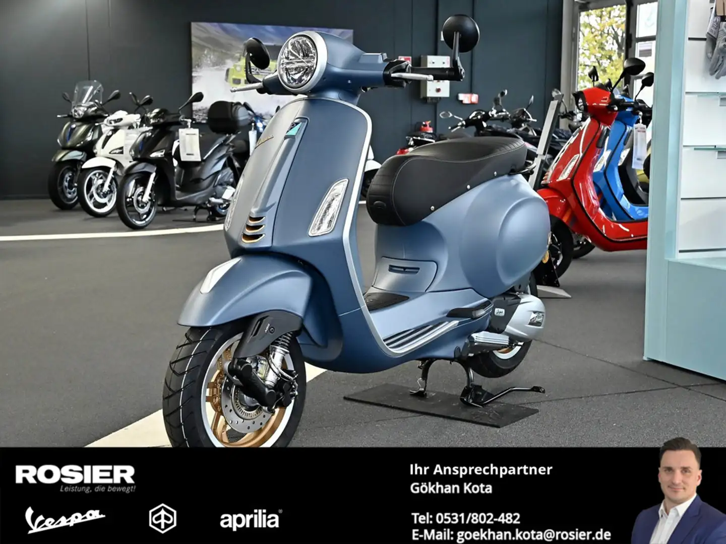 Vespa Primavera Officina 8 150 Azul - 1