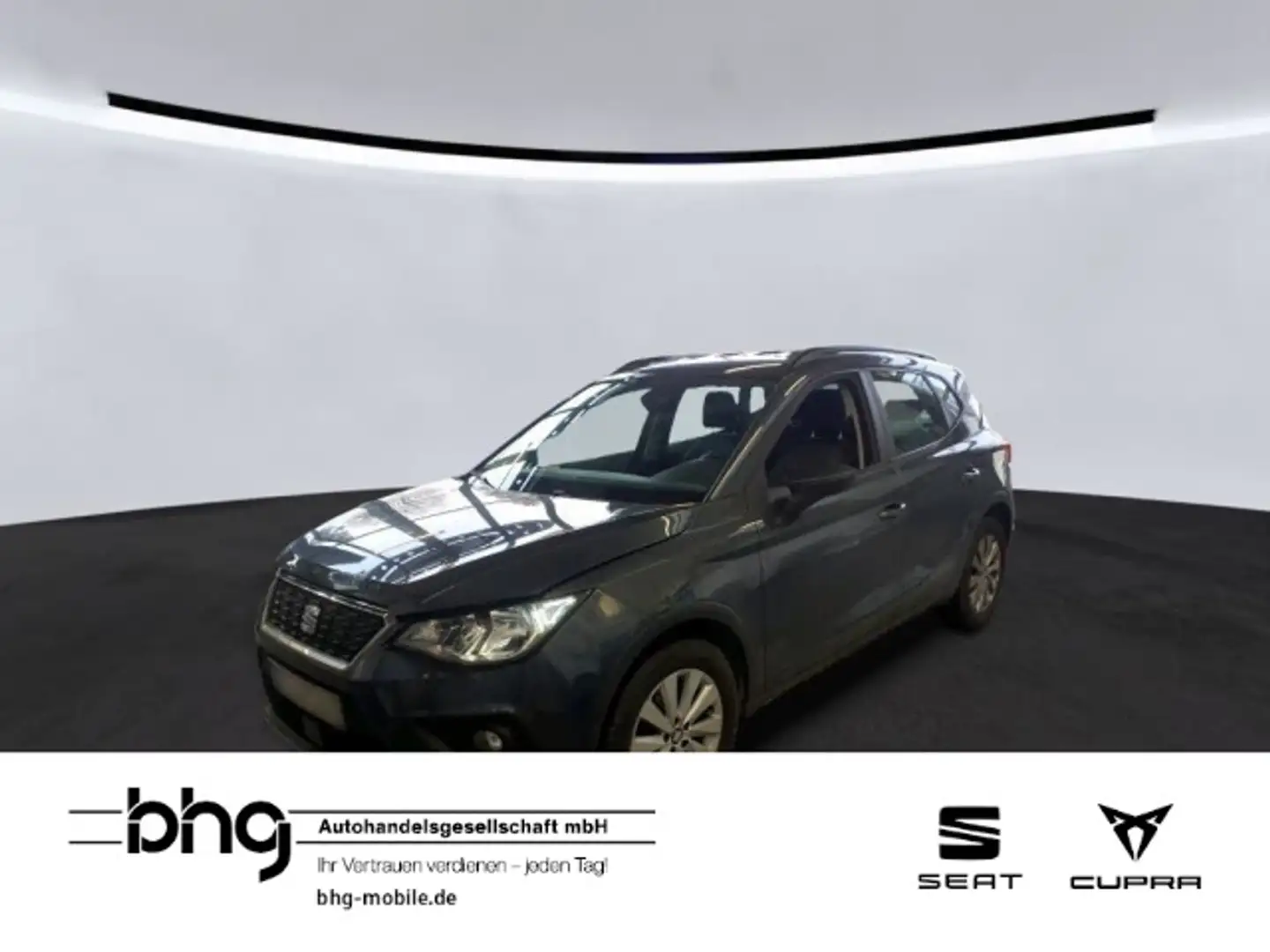 SEAT Arona 1.0 TSI OPF Style Grau - 2