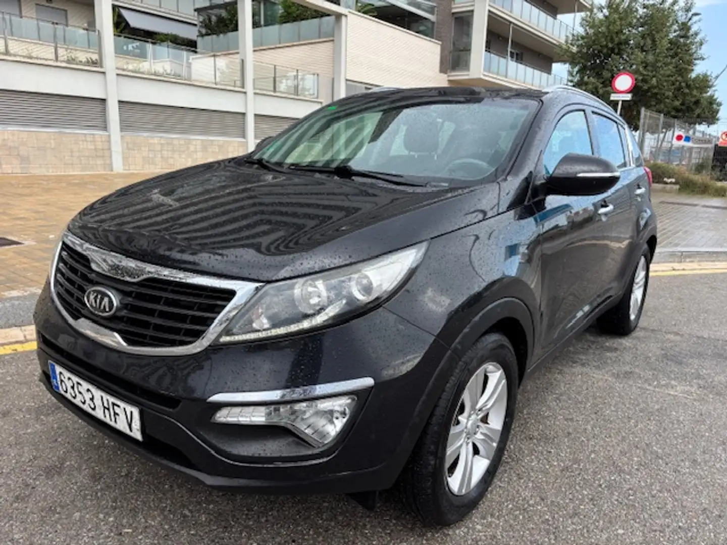Kia Sportage 1.6 GDI Drive Negro - 2