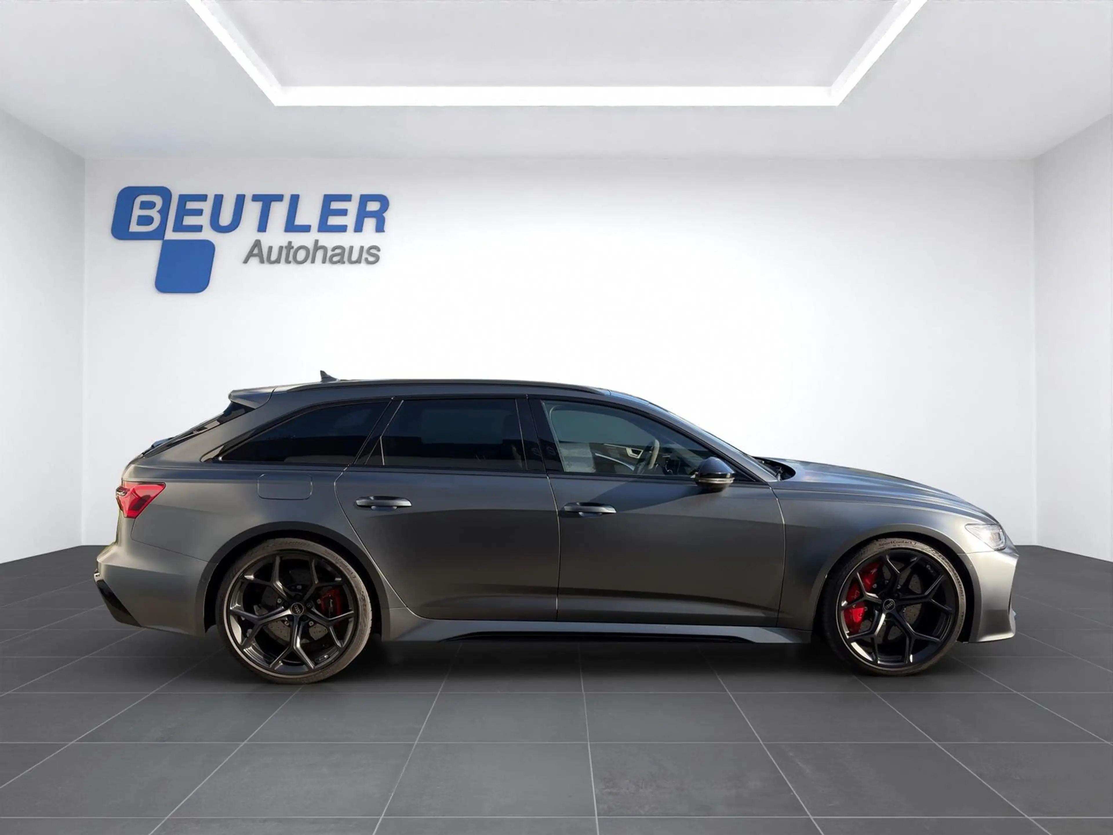 Audi RS6 Avant 4.0 TFSI q performance 22" Keramik — photo 7
