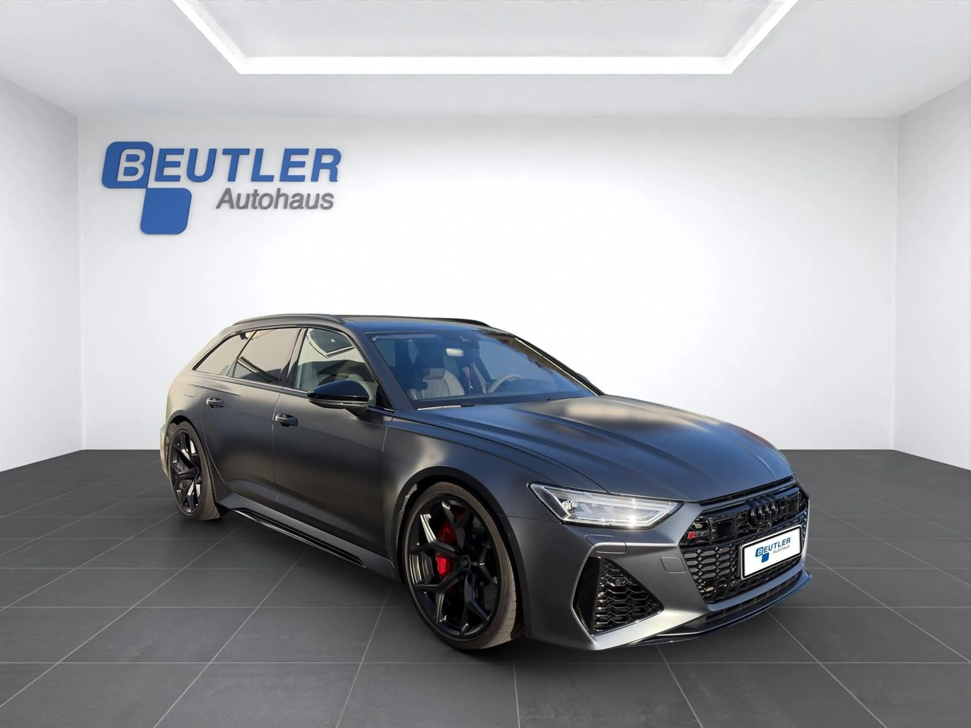 Audi RS6 Avant 4.0 TFSI q performance 22" Keramik — photo 8