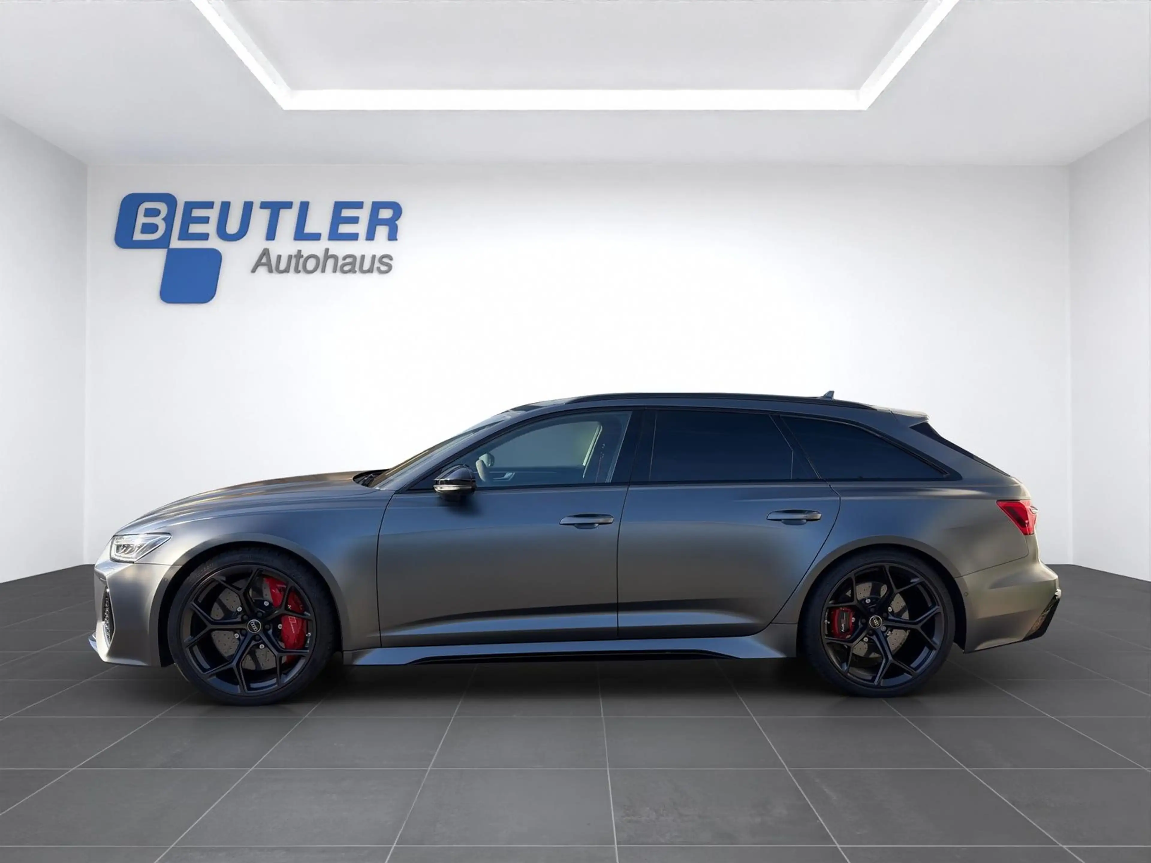 Audi RS6 Avant 4.0 TFSI q performance 22" Keramik — photo 2