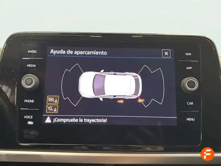 Volkswagen T-Roc 2022, foto 18