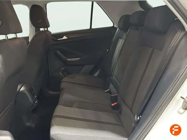 Volkswagen T-Roc 2022, foto 20