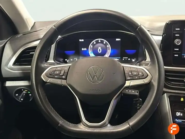 Volkswagen T-Roc 2022, foto 12