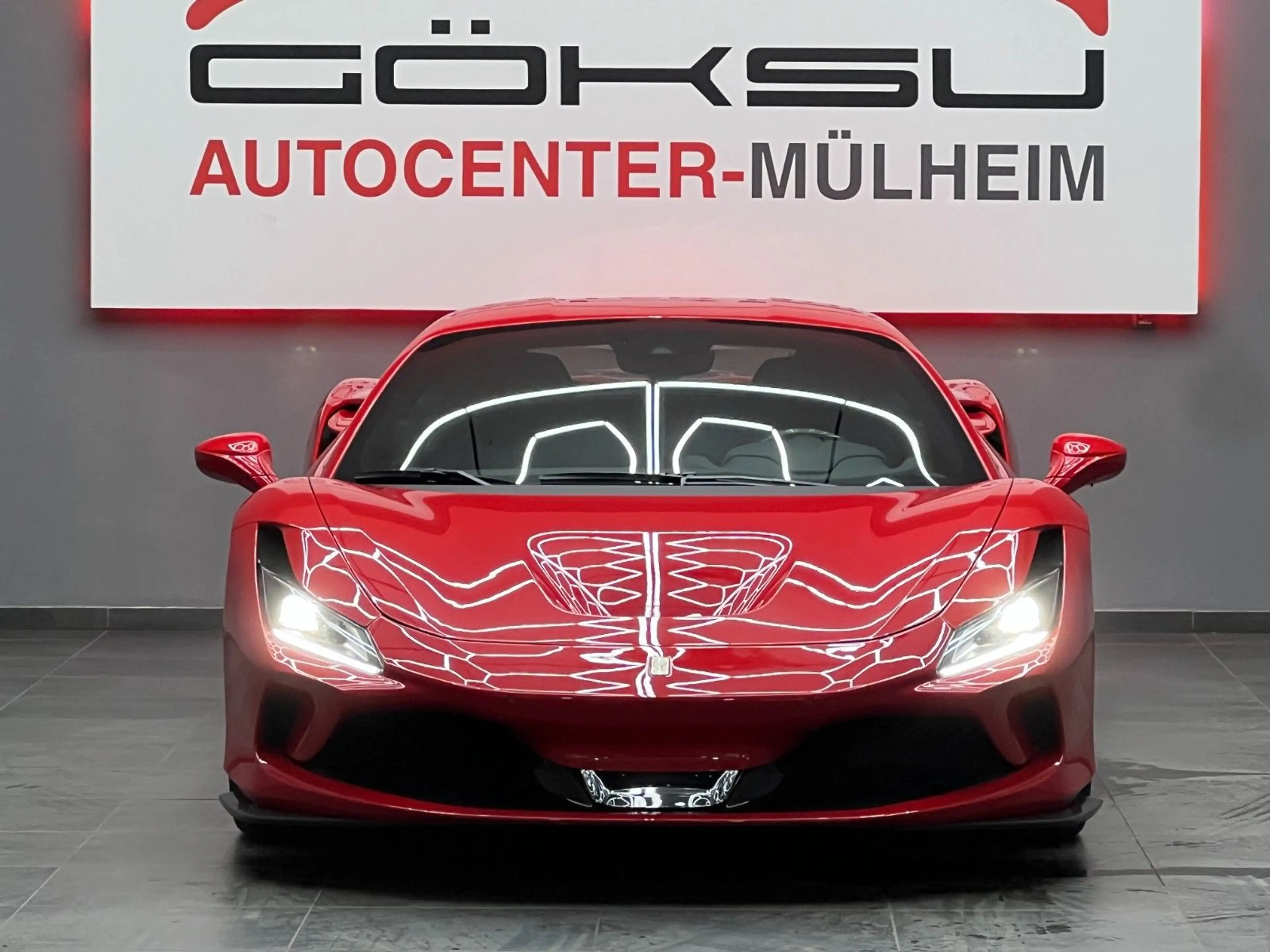 Ferrari F8 Tributo Carbon*RacingSeat*Passang.Display* — photo 3