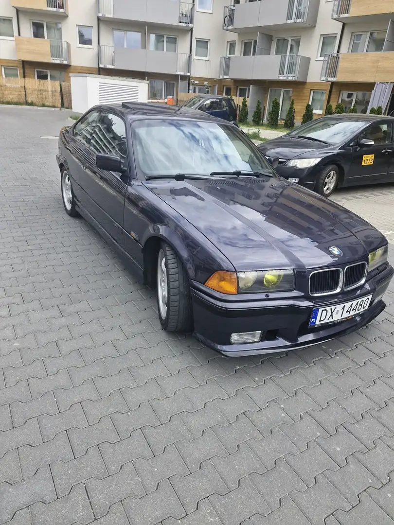 BMW 328 328i - 1