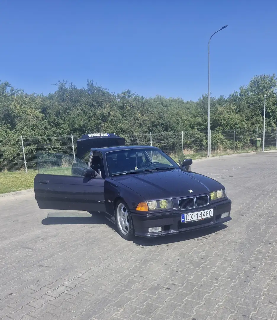 BMW 328 328i - 1