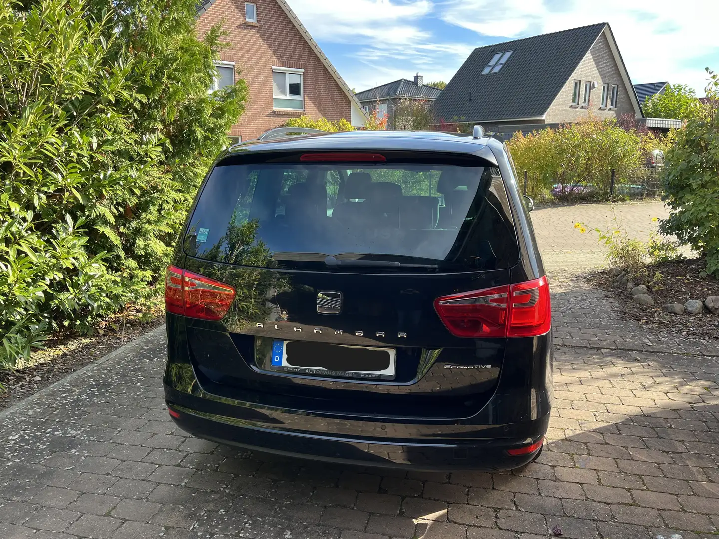SEAT Alhambra Alhambra Diesel 2.0 TDI Ecomotive Reference Schwarz - 2
