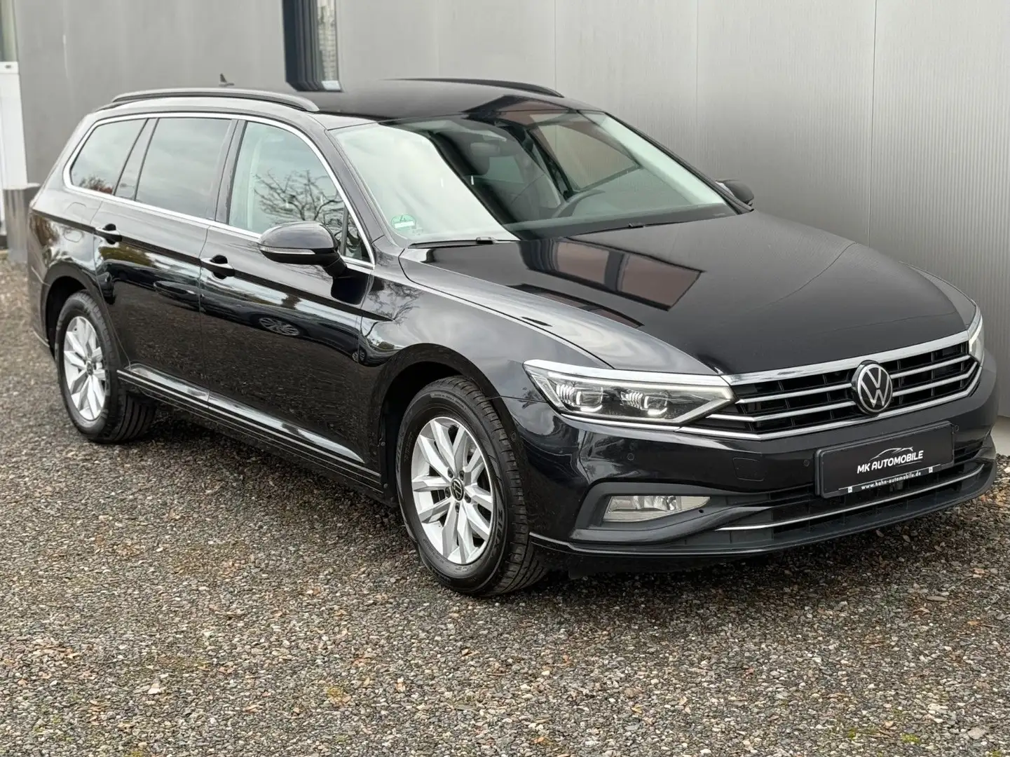 Volkswagen Passat Variant Passat 2.0 DSG*ACC*MATRIX*VIRTUAL*STHZ*RFK*AHK Schwarz - 2