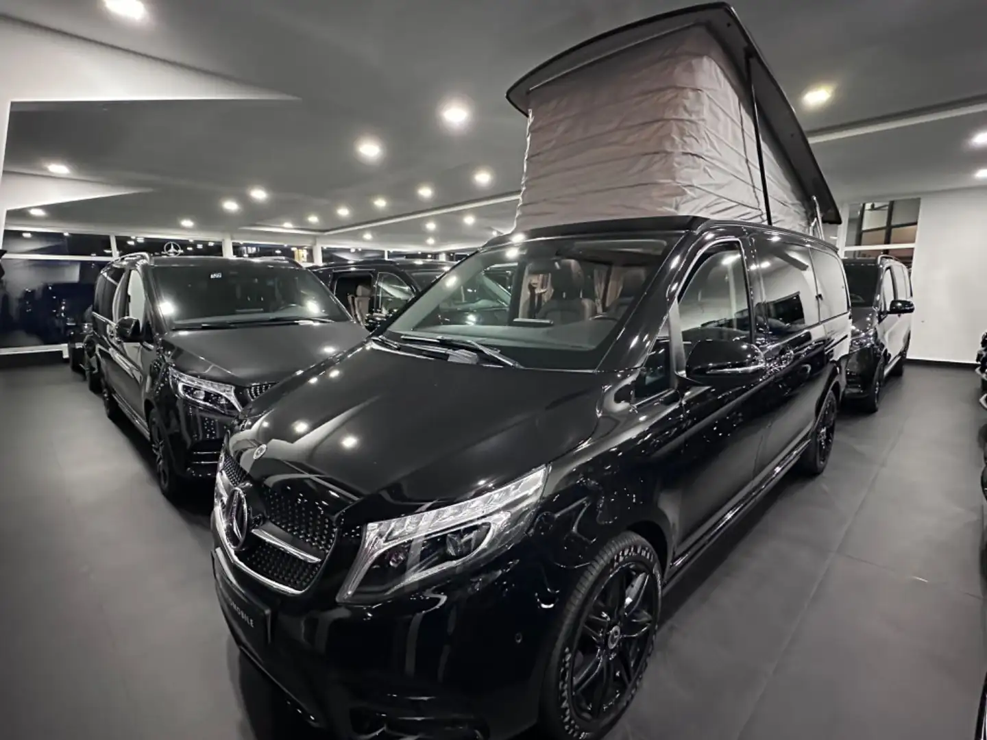 Mercedes-Benz V 300 d Marco Polo HORIZON*AMG*4Matic*Airmatic* Noir - 2