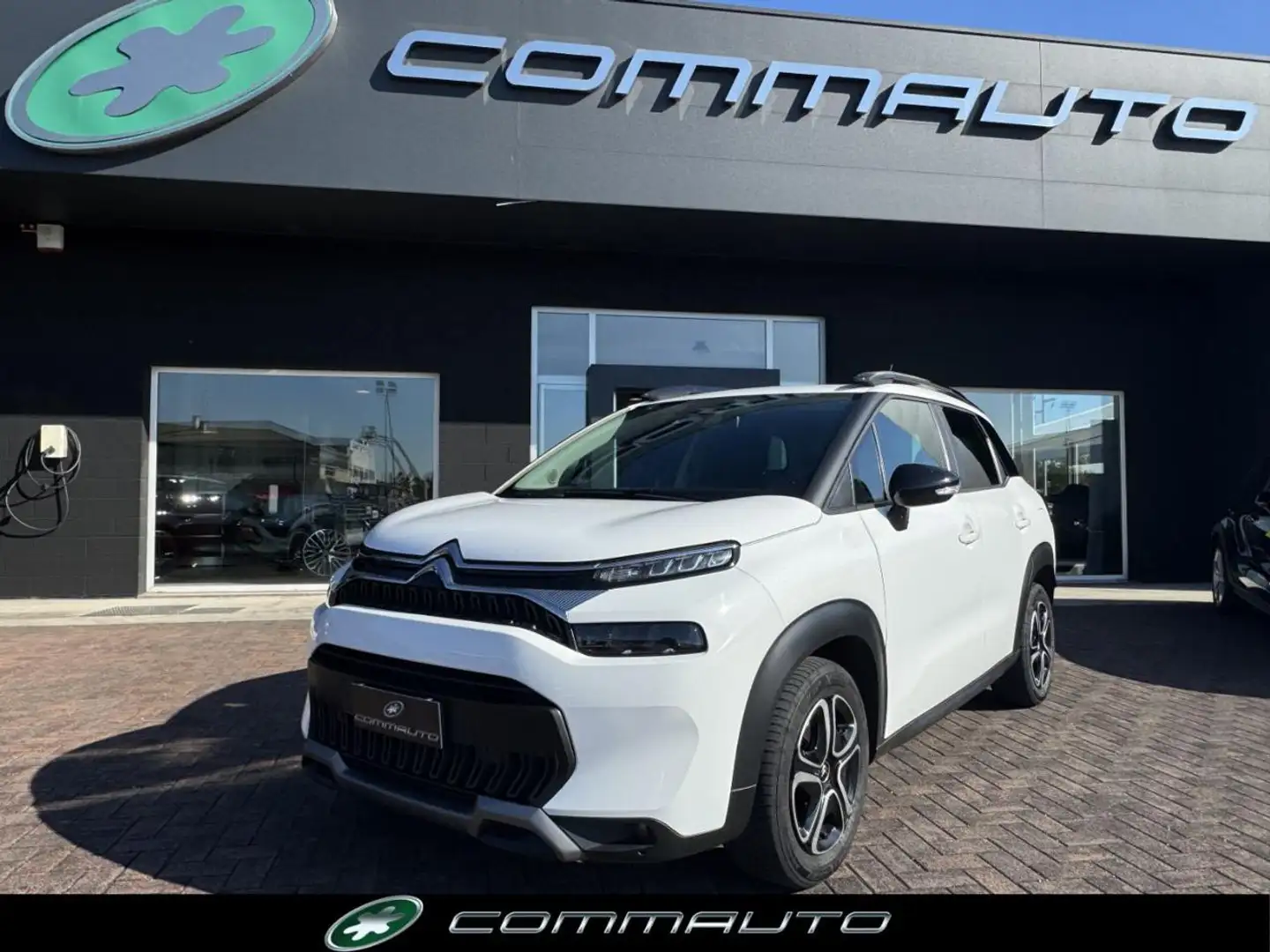 Citroen C3 Aircross BlueHDi 120 EAT6 Shine AUTOCARRO VAN IVA ESPOSTA Bianco - 1