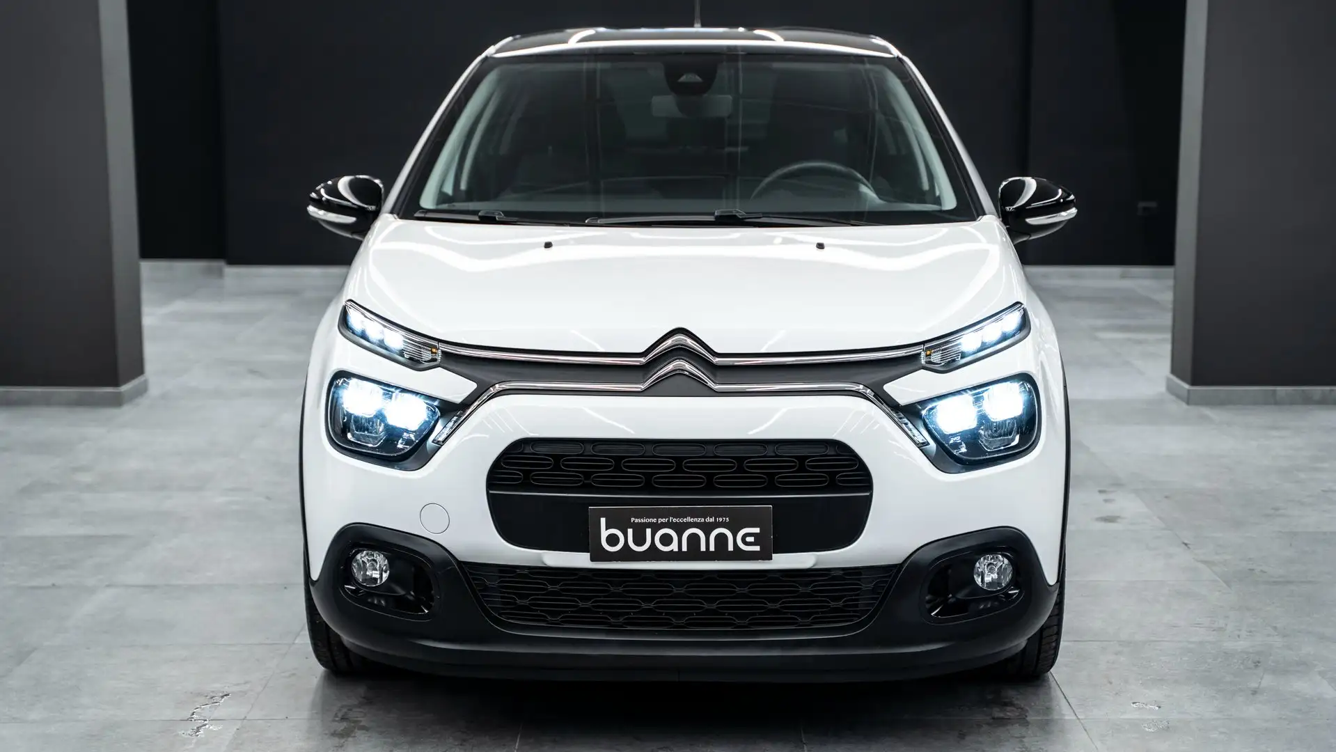 Citroen C3 1.2 83CV PURETECH SHINE LED NAVI OK NEOP. FULLOPT - 2