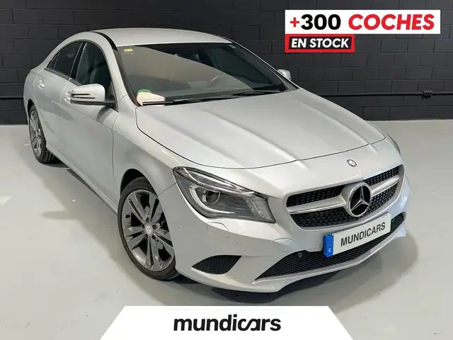 Mercedes-Benz CLA 220 220CDI Urban 7G-DCT