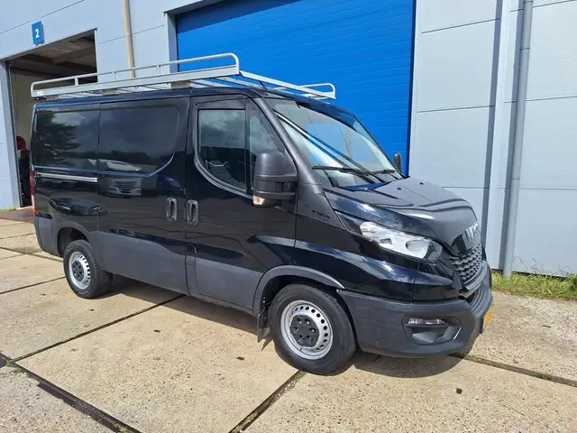 Iveco 35S16 L1 H1 laag dak - Imperiaal - Trekhaak - 2x S