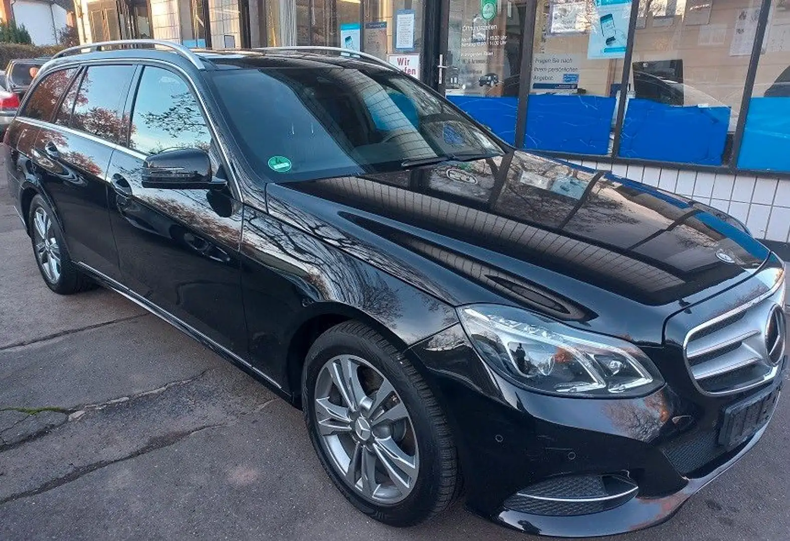 Mercedes-Benz E 300 BlueTec Hybrid Aut Motor bei 109 Tkm Neu ! Schwarz - 1