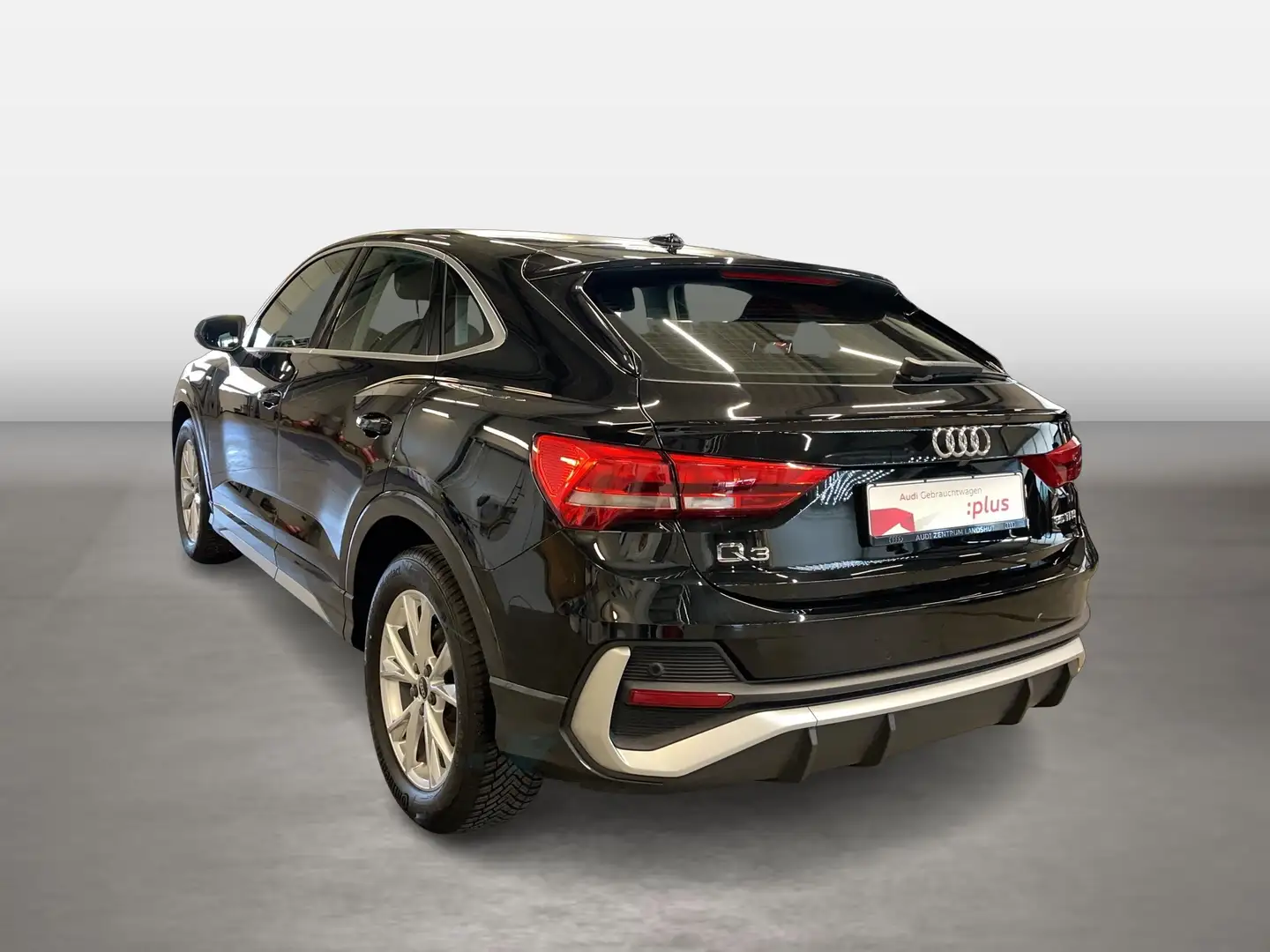 Audi Q3 Sportback 35 TFSI S tronic S line FLA ACC LM Nero - 2