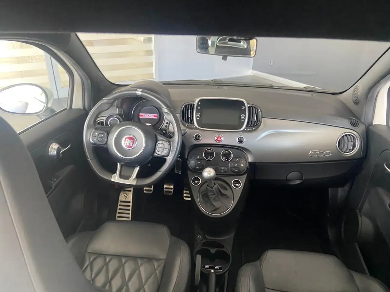 Abarth 595 2021 — фото 11