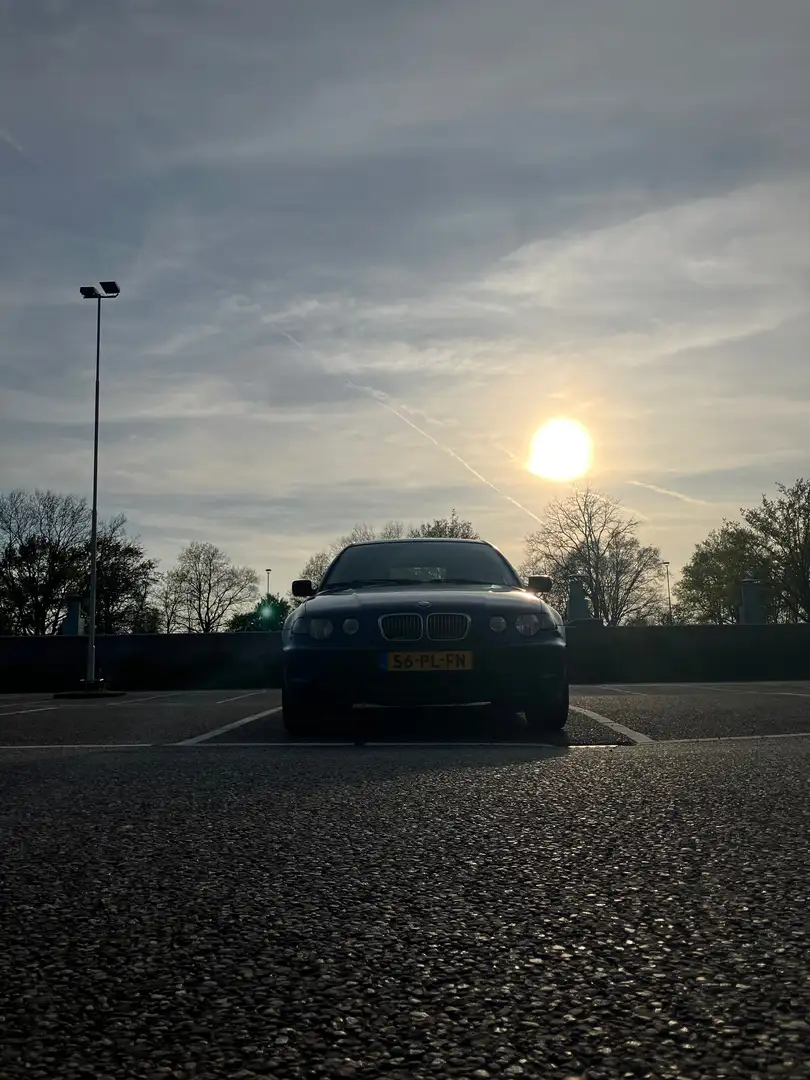 BMW 316 316ti Blauw - 1
