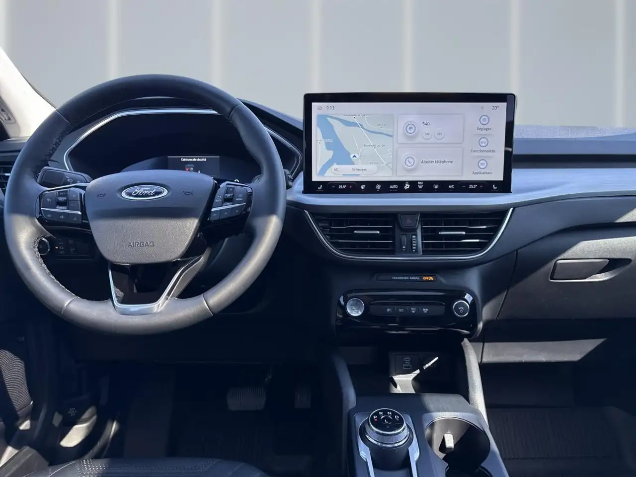 Ford Escape снимка Ford Escape