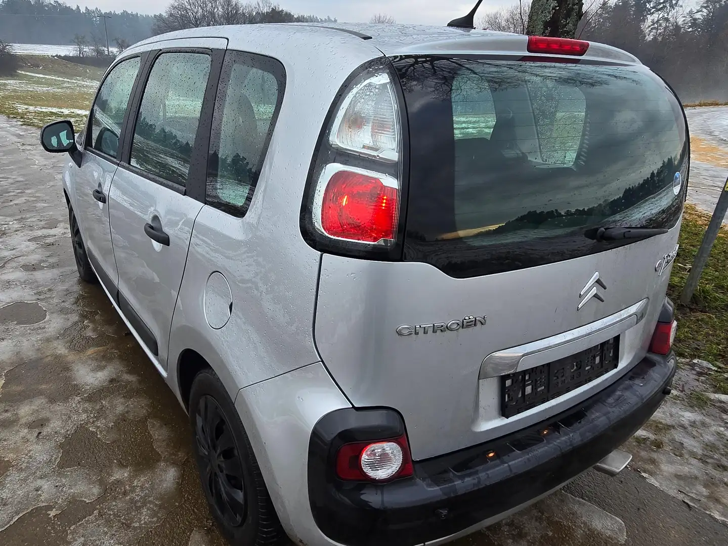 Citroen C3 Picasso C3 Picasso VTi 95 Exclusive Silber - 2