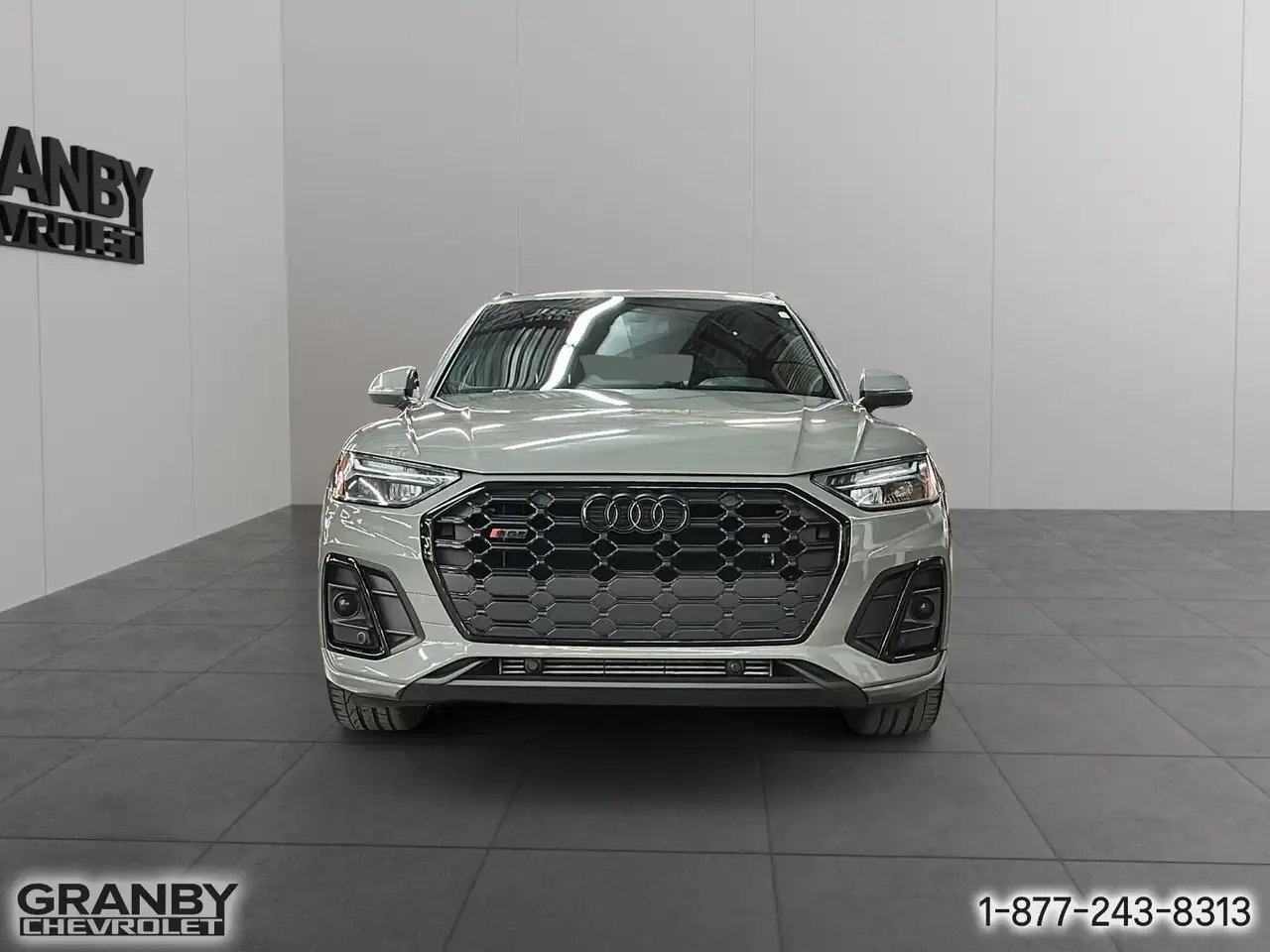 Audi SQ5 снимка Audi SQ5