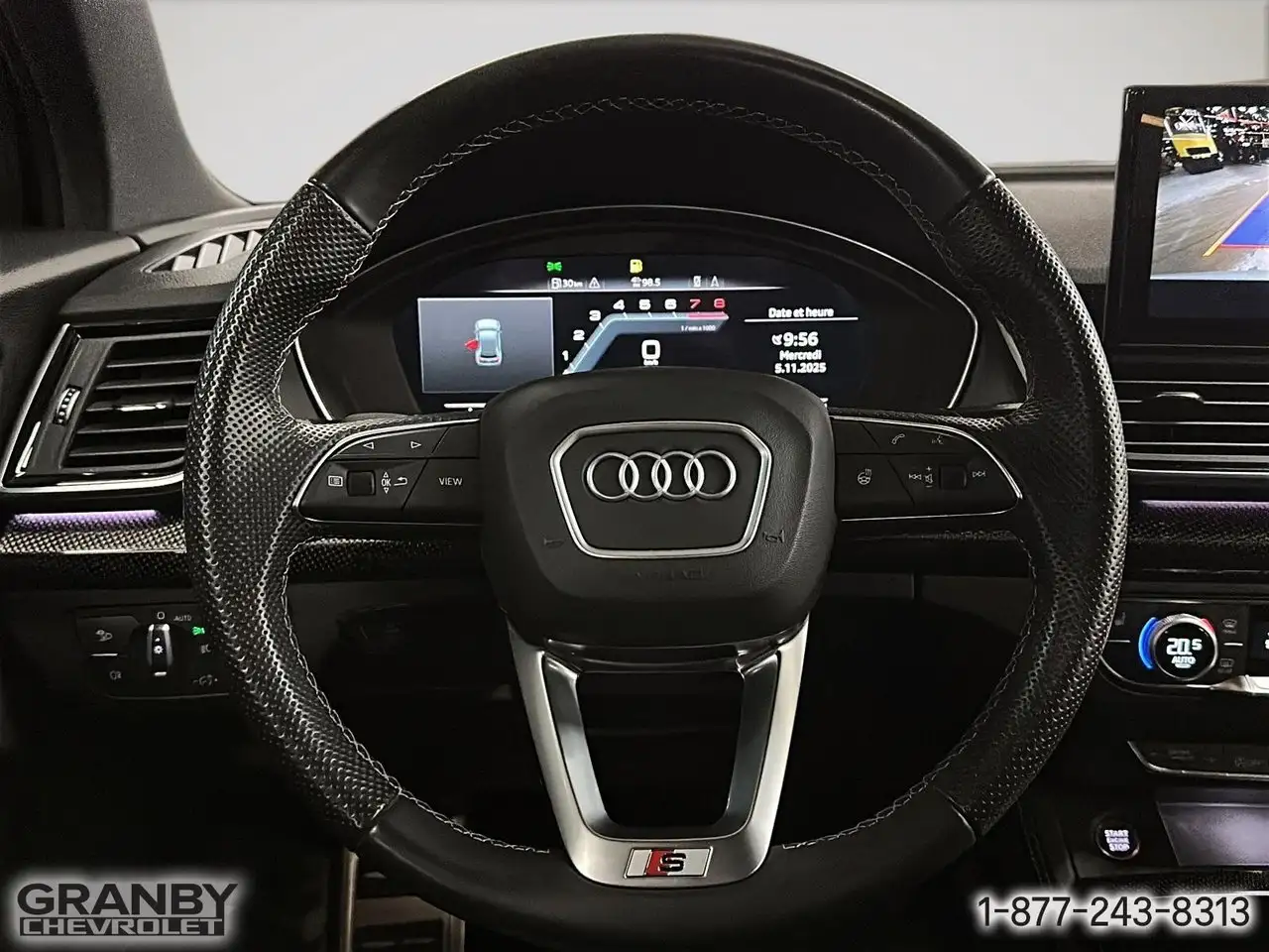 Audi SQ5 снимка Audi SQ5