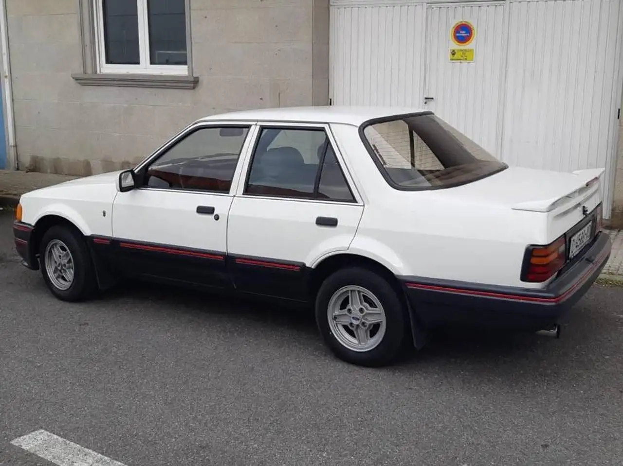Ford Orion 1.6 Ghia Ghia, foto 8