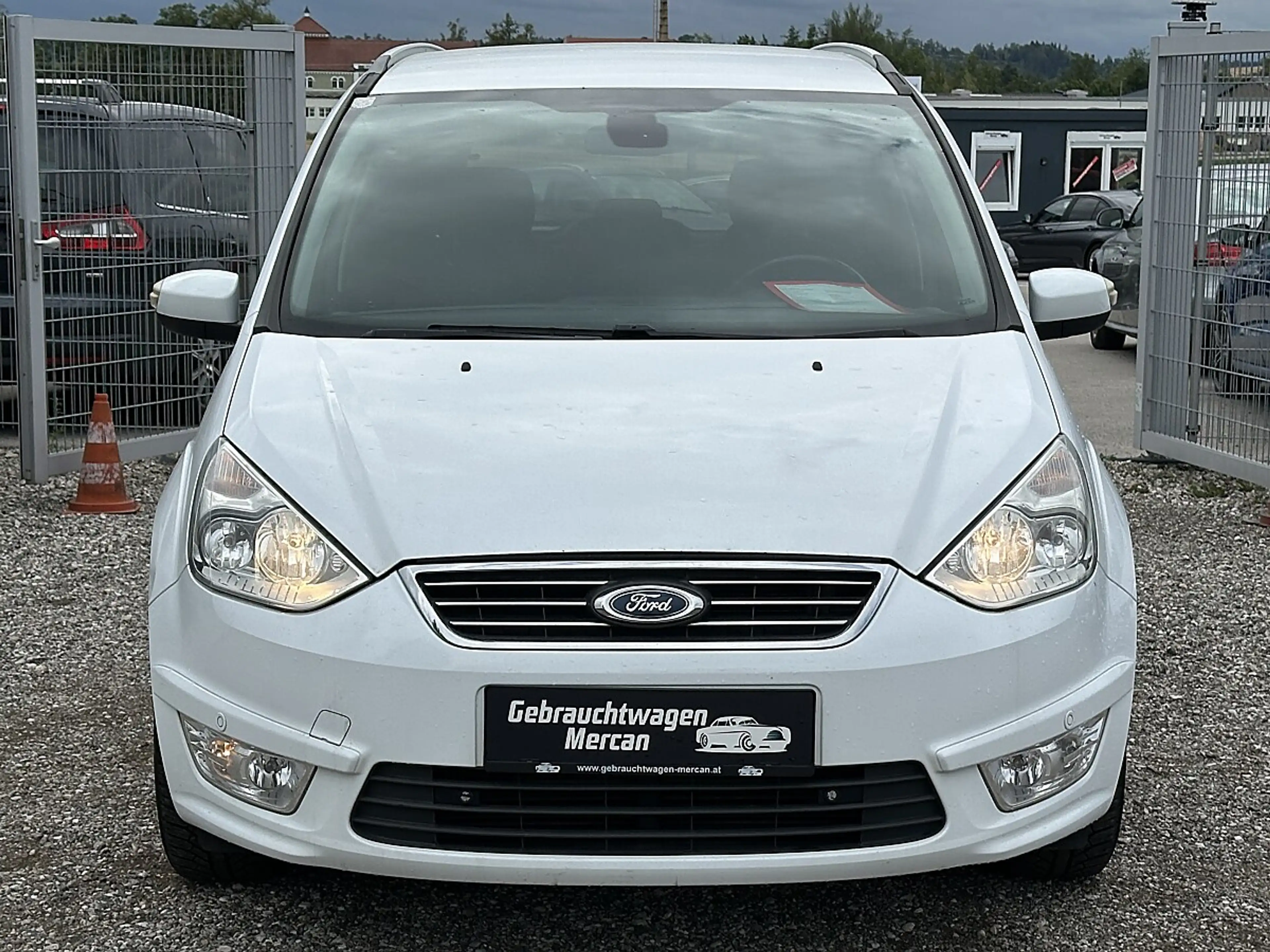 Ford Galaxy Business Plus 2,0 TDCi 7 - SITZE — photo 2