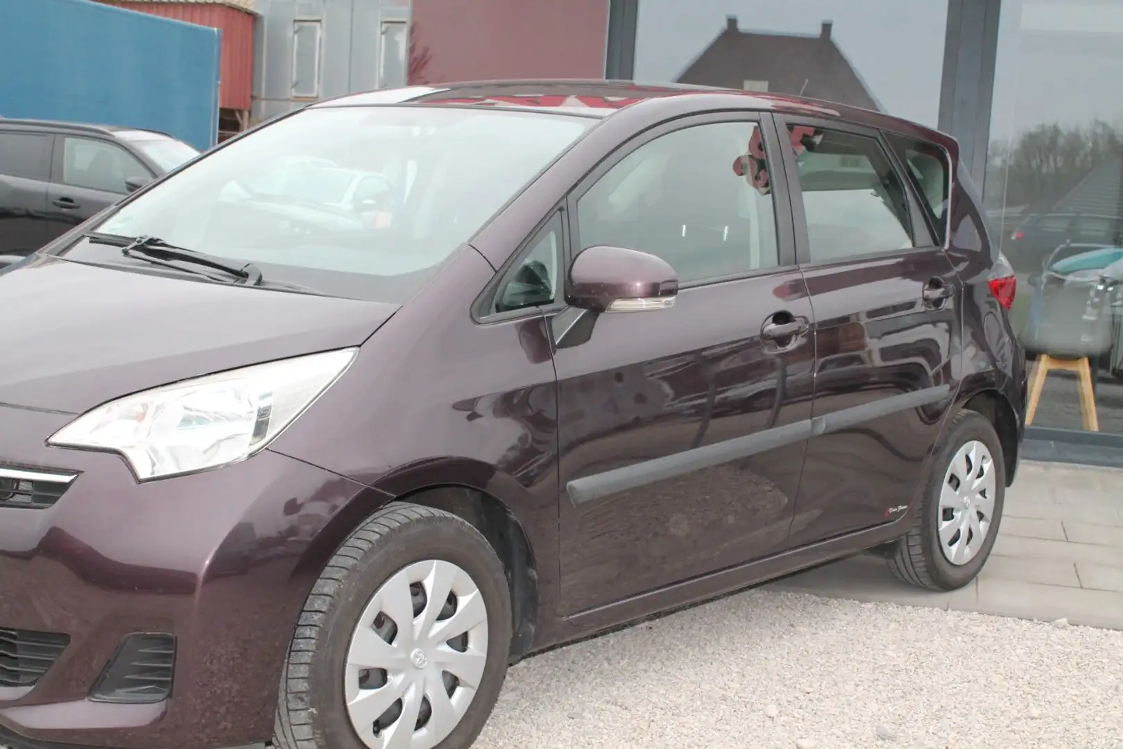 Toyota Verso-S -l-Dual-VVT Cool/Klima/ 5 Türig/49.000 Km Burdeos - 2