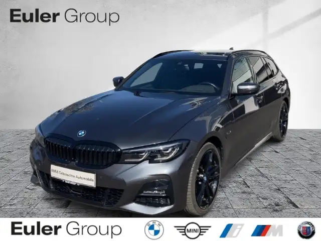 BMW 330 e xDr Tour M-Sport HUD AHK PanodLeder