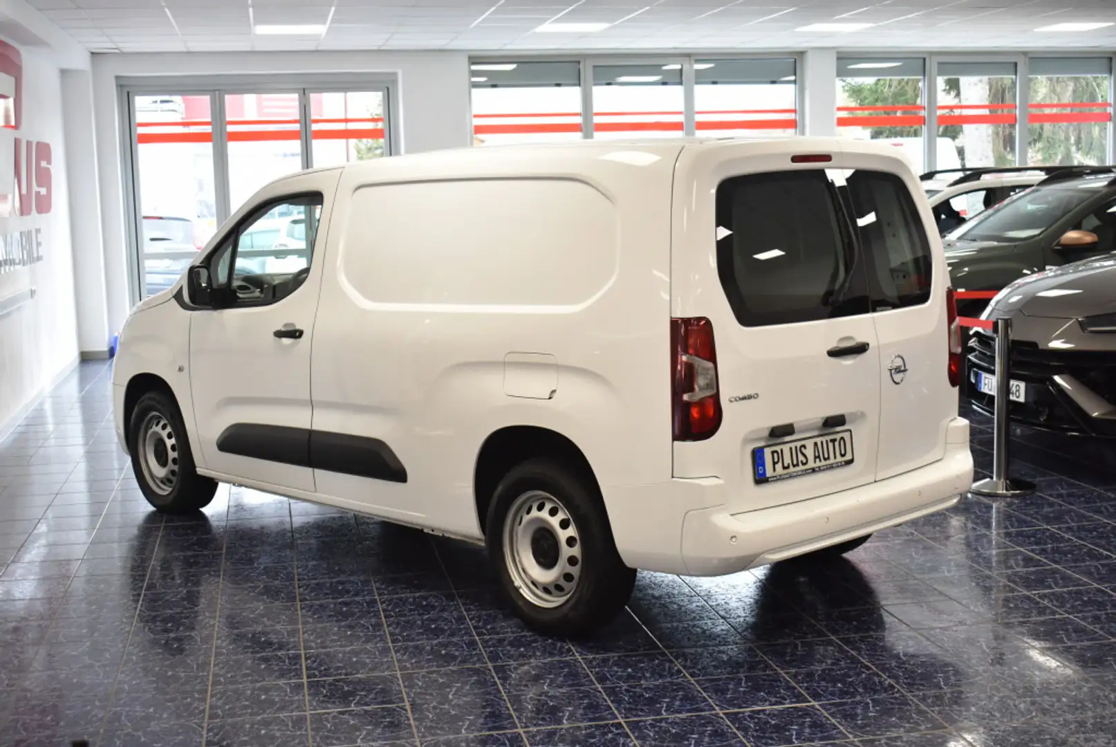 Opel Combo Edit 3-Sitze Lang L2 erhö. Nutzlast XL PDC Weiß - 1